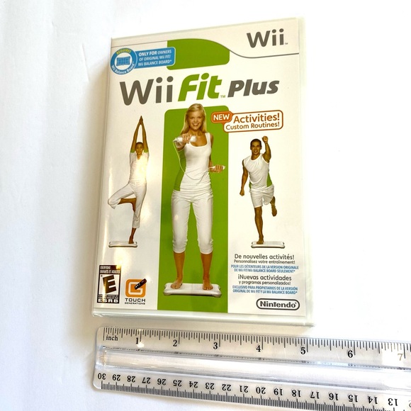 NEW Wii Fit Plus Workout DVD Nintendo - Picture 7 of 11
